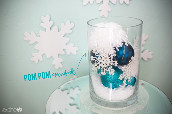 Here’s an idea everyone will love for making your own snowballs using yarn. Great Frozen birthday party craft idea.