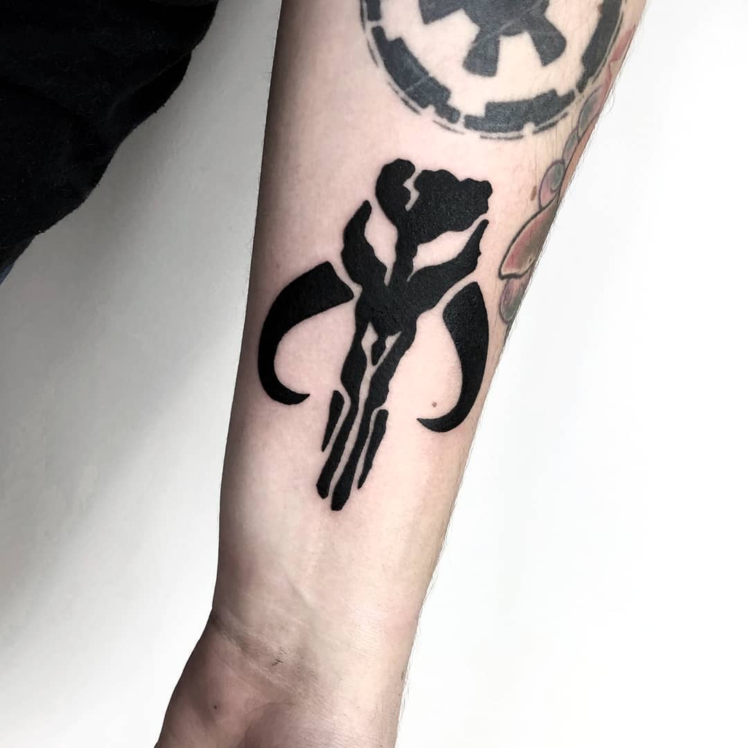 Mandalorian insignia tattoo