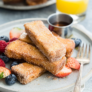 French toast sticks with fruit
